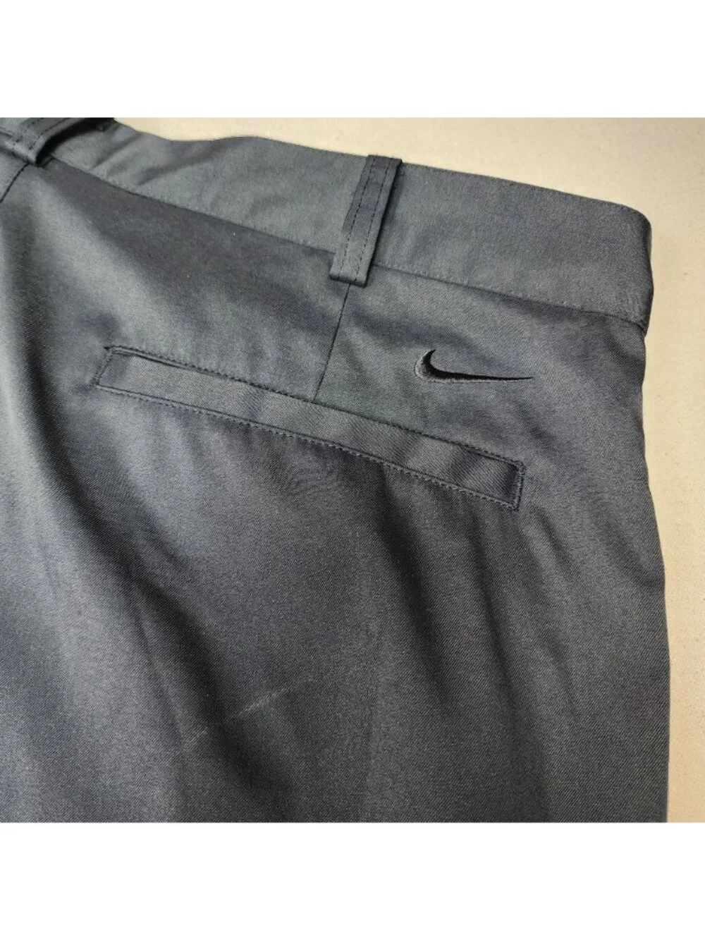 Nike Men's Golf Dri-FIT Lightweight Athletic Stretch Black Chino Pants Sz 34/32